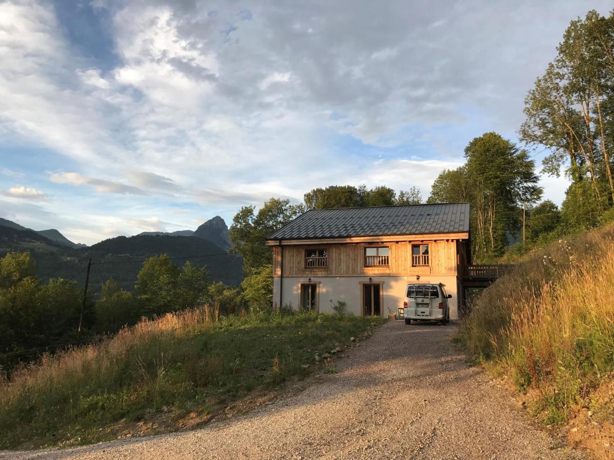 Le Chalet Dans Les Etoiles Villa Samoens Exterior photo