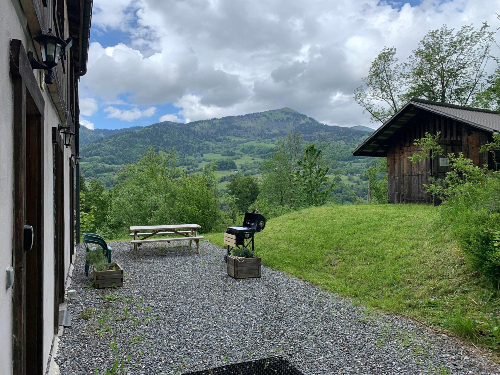 Le Chalet Dans Les Etoiles Villa Samoens Exterior photo